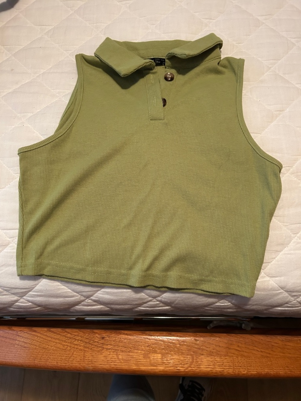 SHEIN Olive Green Ribbed Polo Crop Top